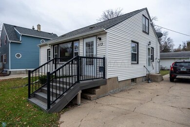 MF front step