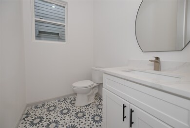 307 E 34th St, Houston, TX 77018 - photo 7