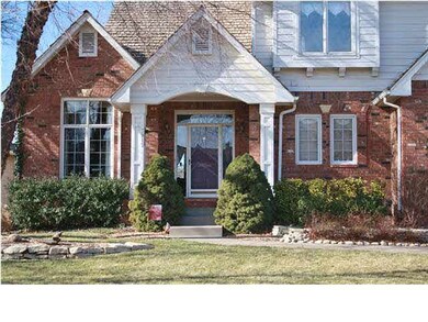 Warm, inviting and cozy, yet very spacious best de