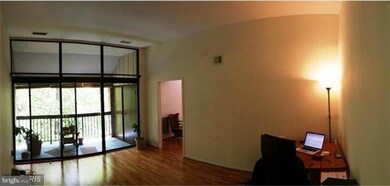 1668 Parkcrest Cir unit 301, Reston, VA 20190 - photo 5