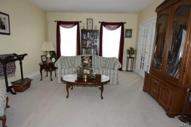 1628 W Leesport Rd, Leesport, PA 19533 - photo 4
