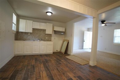 109 Avondale Ave, Azle, TX 76020 - photo 7