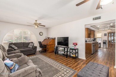 12 - Lindstrom 5362