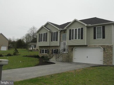 3735 Percy Ave, Chambersburg, PA 17202 - photo 3