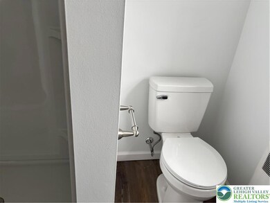 307 E Lexington St unit 311, Allentown, PA 18103 - photo 5