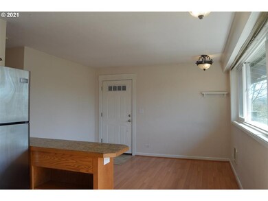 2082 W 14th Place unit 2082, Eugene, OR 97402 - photo 7