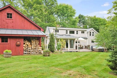 195 Maple Run Ln, Stowe, VT 05672 - photo 2
