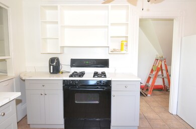 49 Las Casas St unit 2, Malden, MA 02148 - photo 2