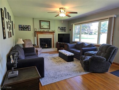 4410 Middle Ridge Rd, Perry, OH 44081 - photo 2