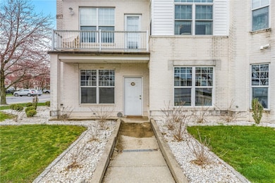 216 Adams Pointe Blvd unit 10, Mars, PA 16046 - photo 5