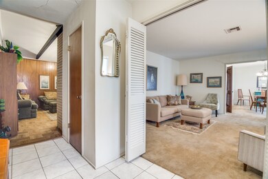 13823 Queensbury Ln, Houston, TX 77079 - photo 5