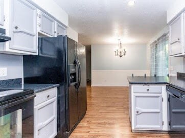 Kitchen facing Dining Area