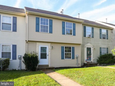 219 Georgetowne Ct, Stephens City, VA 22655 - photo 2