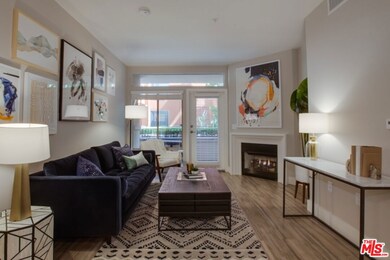 6260 W 3rd St unit 3-108, Los Angeles, CA 90036 - photo 2