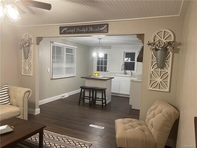 Living room - view from entrance