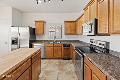 35903 W Velazquez Dr, Maricopa, AZ 85138 - photo 4