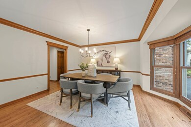 unlisted-address, Warrenville, IL 60555 - photo 4