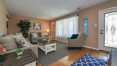 8 Malvern Rd, Somers Point, NJ 08244 - photo 2