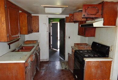 8215 Lawn St, Houston, TX 77088 - photo 3