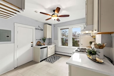 764 Cambridge St unit 6, Cambridge, MA 02141 - photo 3