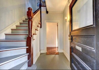 362 Lloyd Ave unit 1, Providence, RI 02906 - photo 3