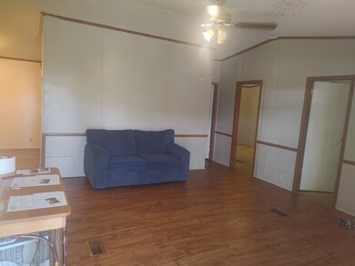 118 Tanner Cir, Shelbyville, TN 37160 - photo 5