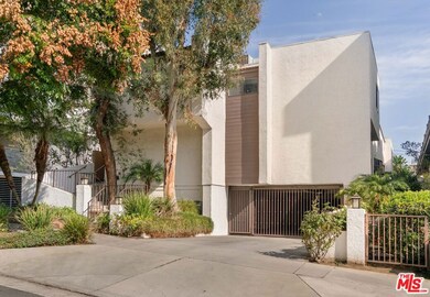 1226 N Kings Rd unit 4, West Hollywood, CA 90069 - photo 3