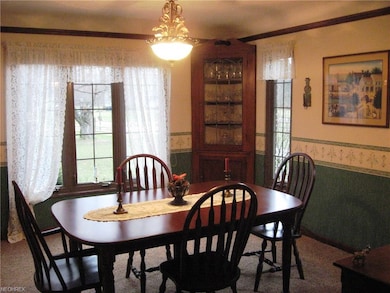 7388 Lewis Rd, Olmsted Township, OH 44138 - photo 3