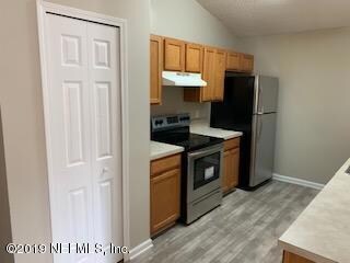 7775 Mordecai Ct, Jacksonville, FL 32210 - photo 3