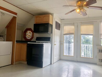 11 Fernwood Ave unit 3, Lynn, MA 01904 - photo 4