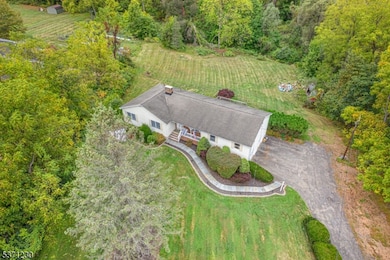 1821 Compton Rd, Wantage, NJ 07461 - photo 3