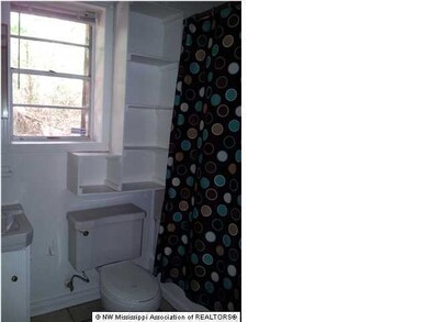 736 W South St, Hernando, MS 38632 - photo 4