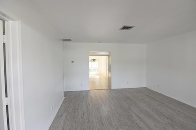 2260 NE 5th Ave, Boca Raton, FL 33431 - photo 5