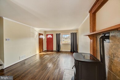 1467 Spruce Ave, Wilmington, DE 19805 - photo 2