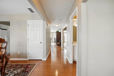 2-web-or-mls-3350-kendelmarie-way
