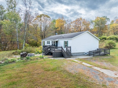 667 Ashgrove Rd, Cambridge, NY 12816 - photo 3