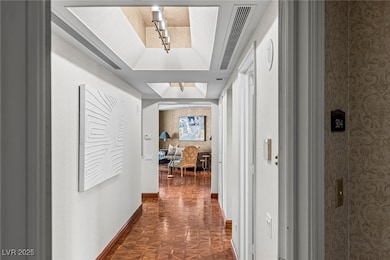 2877 Paradise Rd unit 504, Las Vegas, NV 89109 - photo 2