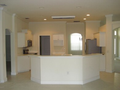 Kitchen breakfast bar