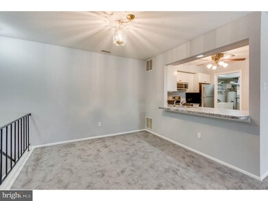 562 Shetland Ct unit 562, Sewell, NJ 08080 - photo 3