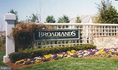 21490 Tithables Cir, Broadlands, VA 20148 - photo 7