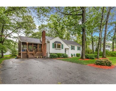 29 Laurel Ln, Bellingham, MA 02019 - photo 2