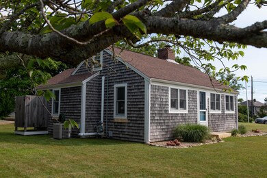 15 Ellis Exterior 2