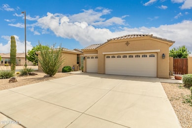 3767 E Rolling Green Way, Chandler, AZ 85249 - photo 2