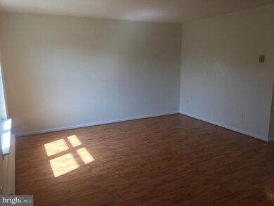 421 Blaker Dr, East Greenville, PA 18041 - photo 4