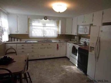 18 Douglas Ave, Glens Falls, NY 12801 - photo 2