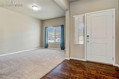 Entry/office
