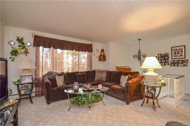 7866 7th St, Slatington, PA 18080 - photo 4