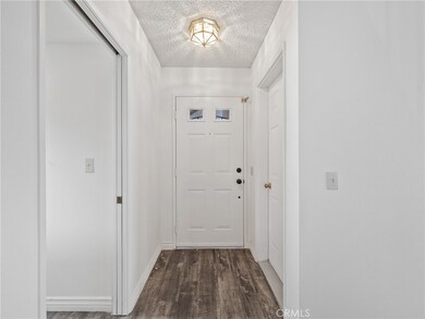 19246 Pine Way, Apple Valley, CA 92308 - photo 6