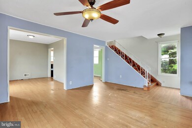 801 N Maple Ave, Brunswick, MD 21716 - photo 3