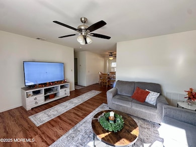 9 Nebraska Dr unit 12, Matawan, NJ 07747 - photo 2